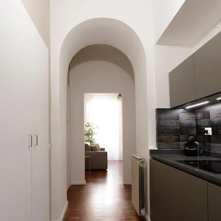 Apartment Domus Flavia Close To Colosseum